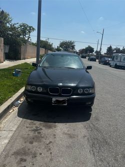 2000 BMW 528i