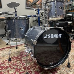 Sonor Safari Black Galaxy Sparkle 3pc Drum Set