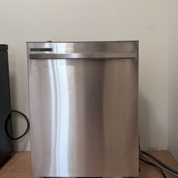 Samsung 24” Built-In Dishwasher