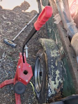 Manual Tire Changer Tool Red