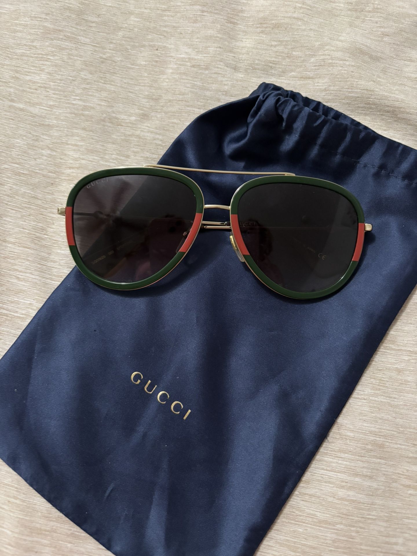 Unisex Gucci Sunglasses