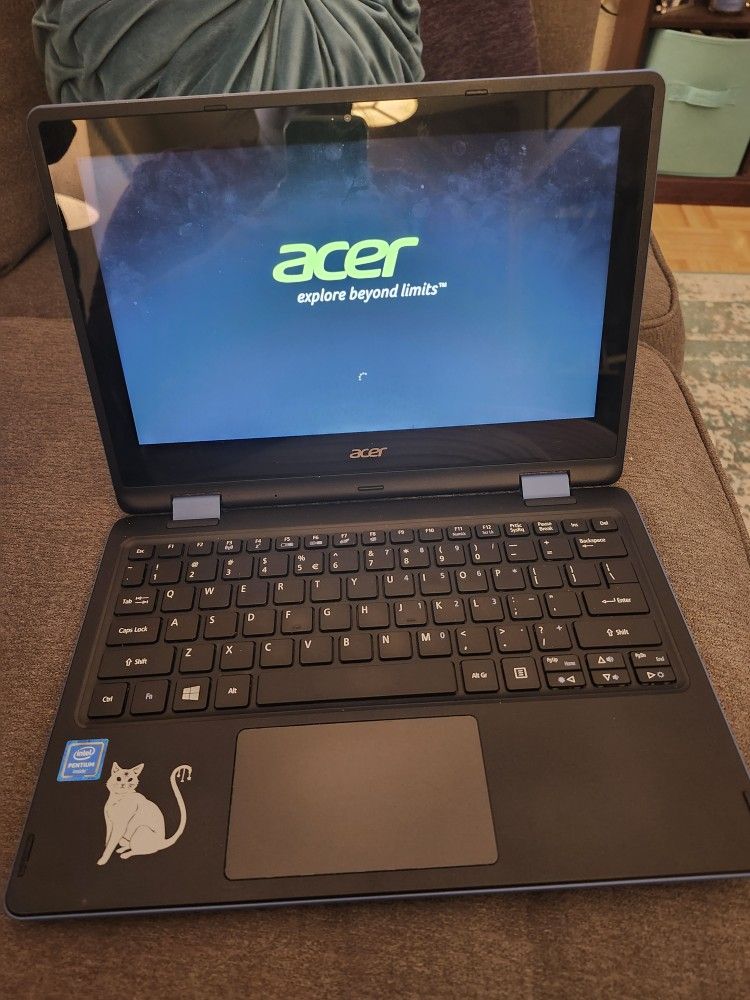 2 in 1 Acer Laptop/Tablet & Case