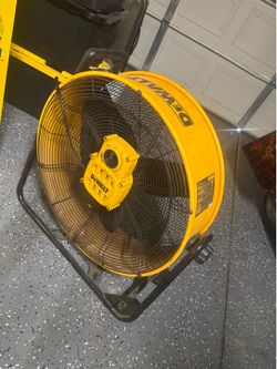 Dewalt fan