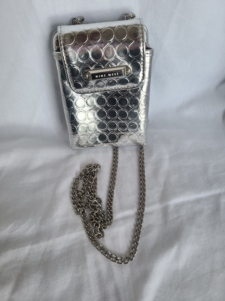 Nine West Mini Bag Purse Small Mini Silver Textured Card Wallet Travel Crossbody