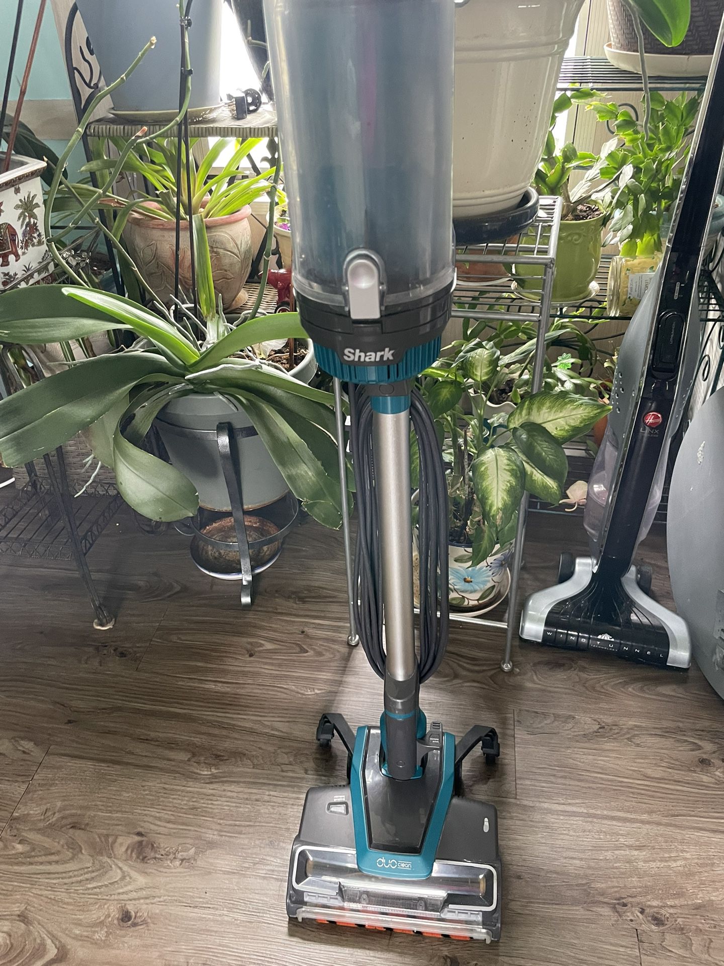 Shark Duo Vacuum 