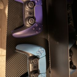 PS5 Console Controllers 