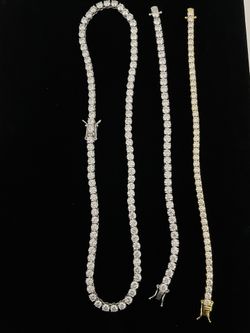 5 MM Silver With Moissanite Diamonds