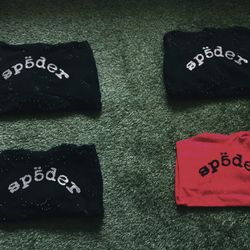 ‼️HOODIES LMK‼️