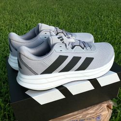 New Mens Adidas Shoes Size 11