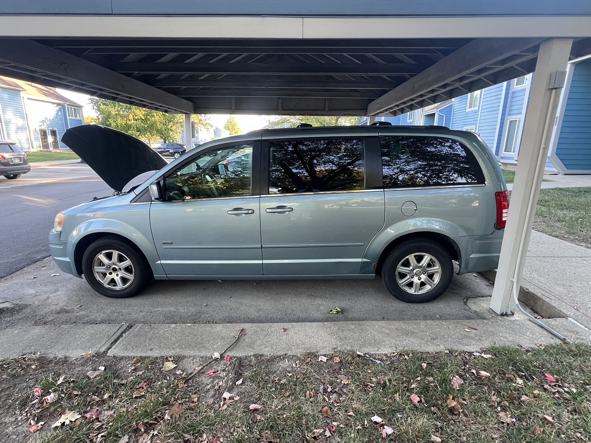 2008 Chrysler Town & Country