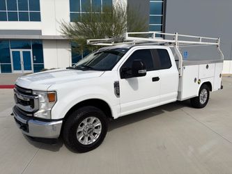 2020 Ford F250 STX Ext Cab Utility Bed 6.2L Gas A/C Runs Great.