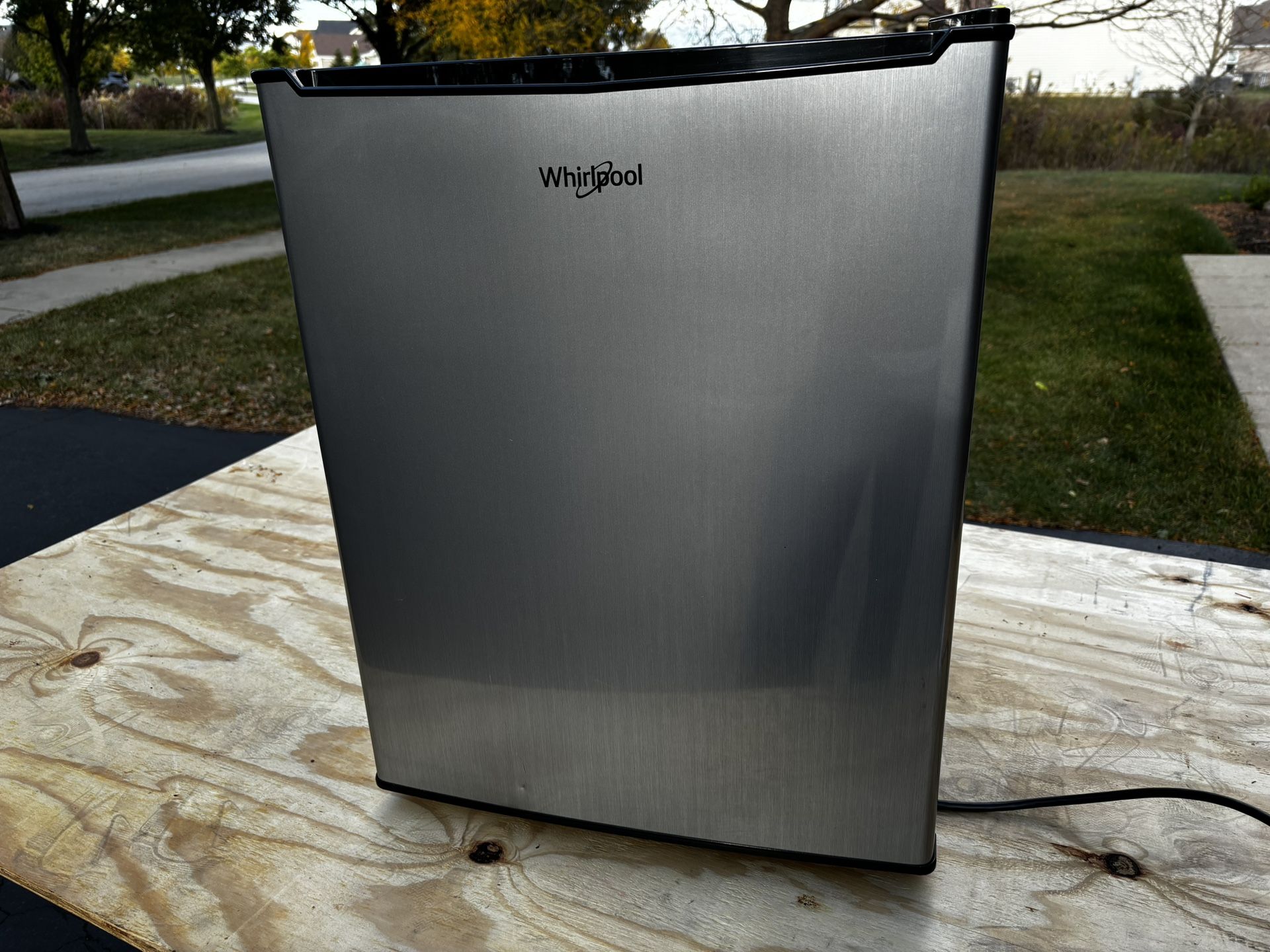 Whirlpool Mini Fridge