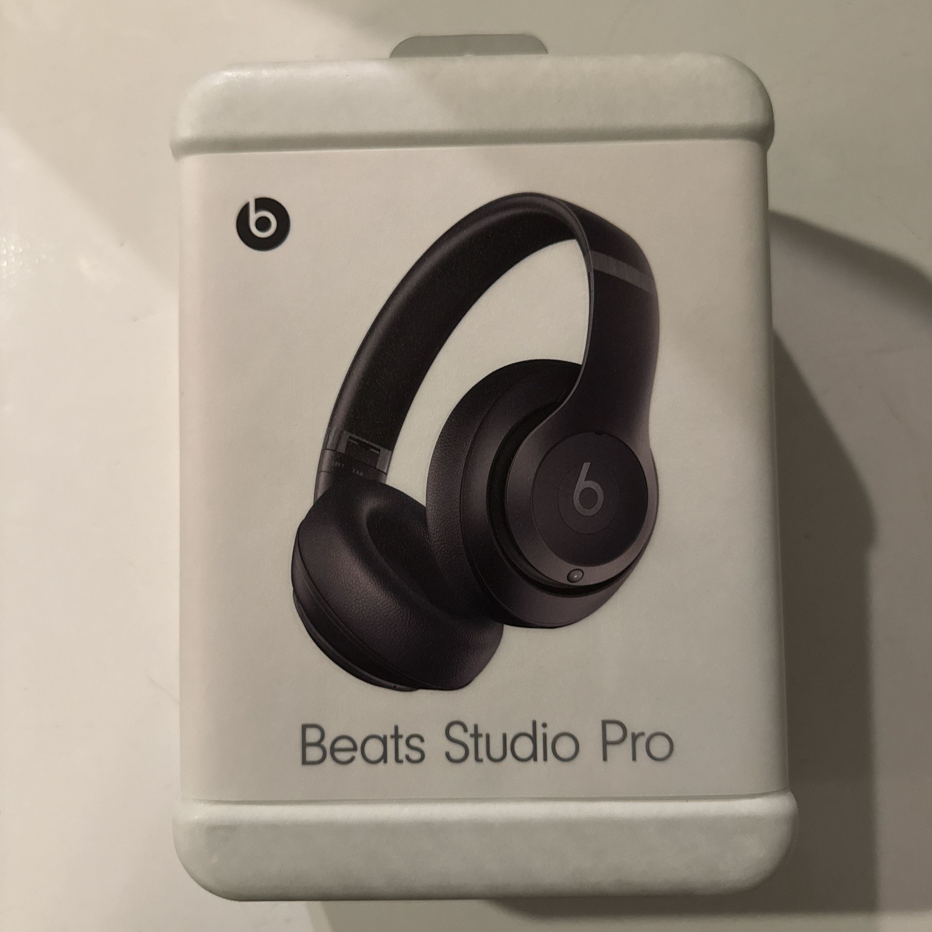 Beats Studio Pro