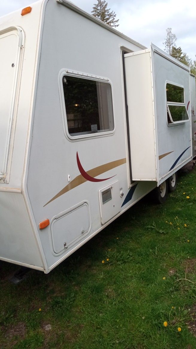 06 Jayco light Lite
