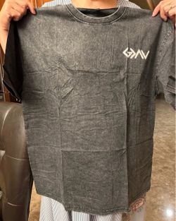 Shirt sz L