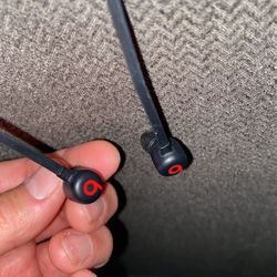Beats Magnetic Headphones 