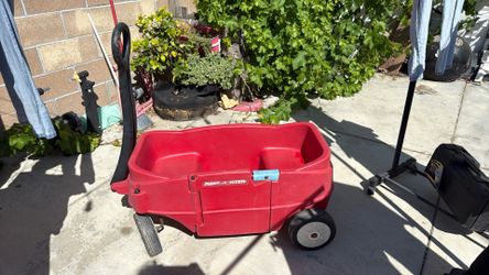 Radio Flyer Wagon