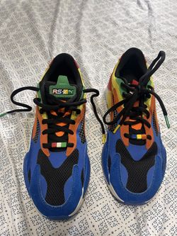 Pumas Shoes