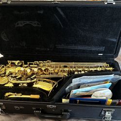 Yamaha Alto Saxaphone hardly Used Yas-62