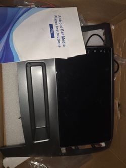 Android car media player cya, with back up camera, Brand new in box