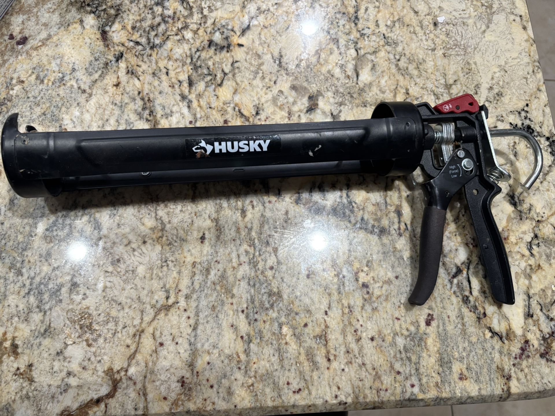 Husky Caulk Gun