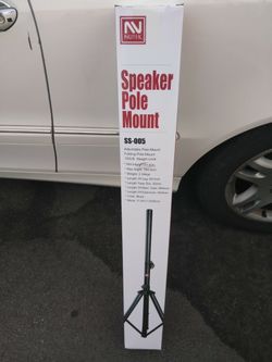 Speaker stand