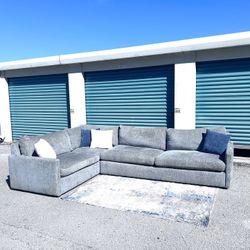 Gray Sectional Couch, Free Delivery!🚚 