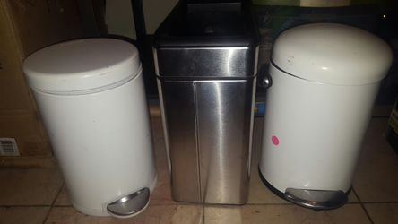 Mini waste basket brand new each $5
