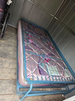 Trundle twin size bed with nice mattress