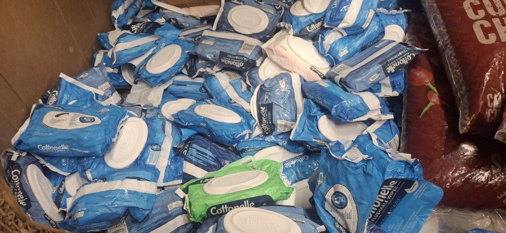 Cotonelle Flushable Wipes