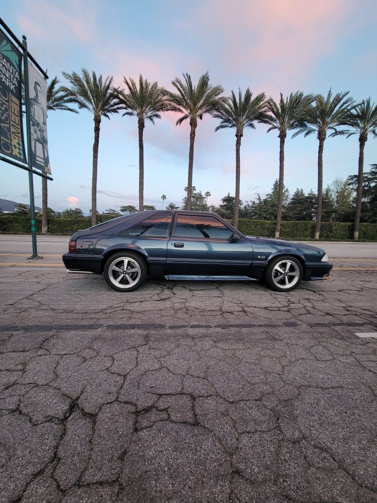 1987 Ford Mustang