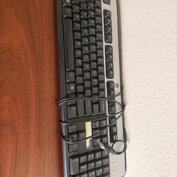 HP Black & Silver USB Keyboard.