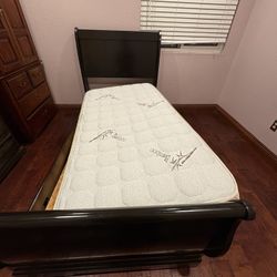 Twin Bed