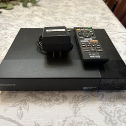 Blu Ray player Sony with remote