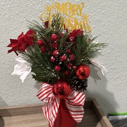 Christmas Table Centerpiece 