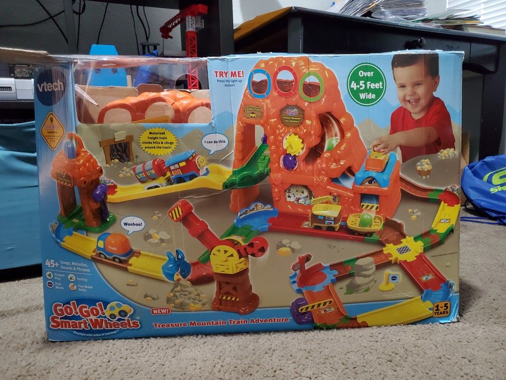 VTech Go Go Smart Wheels Train Set