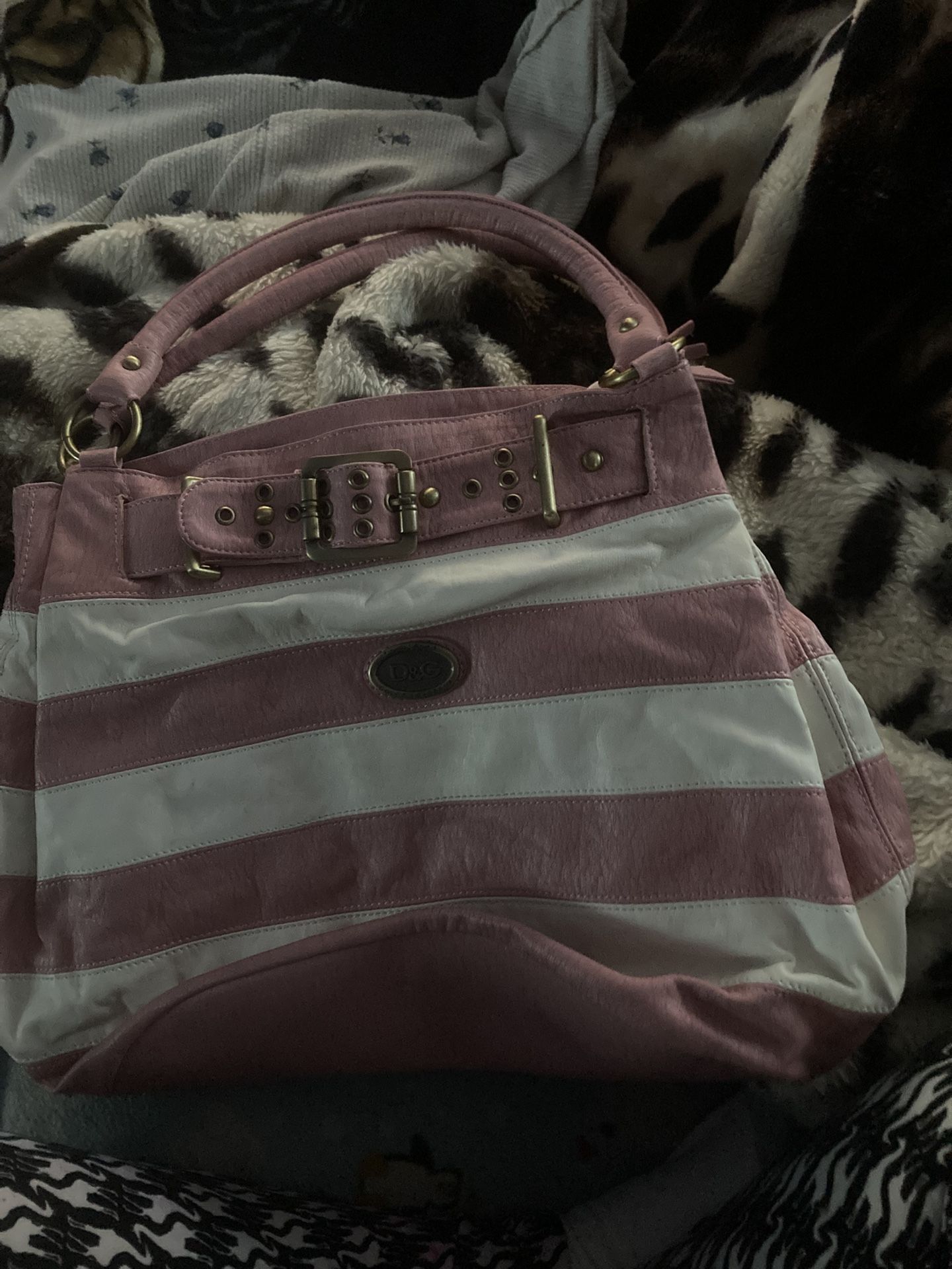 Beautiful Rose/white Purse