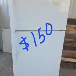 WHIRLPOOL REFRIGERATOR