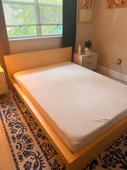 Ikea queen malm bed