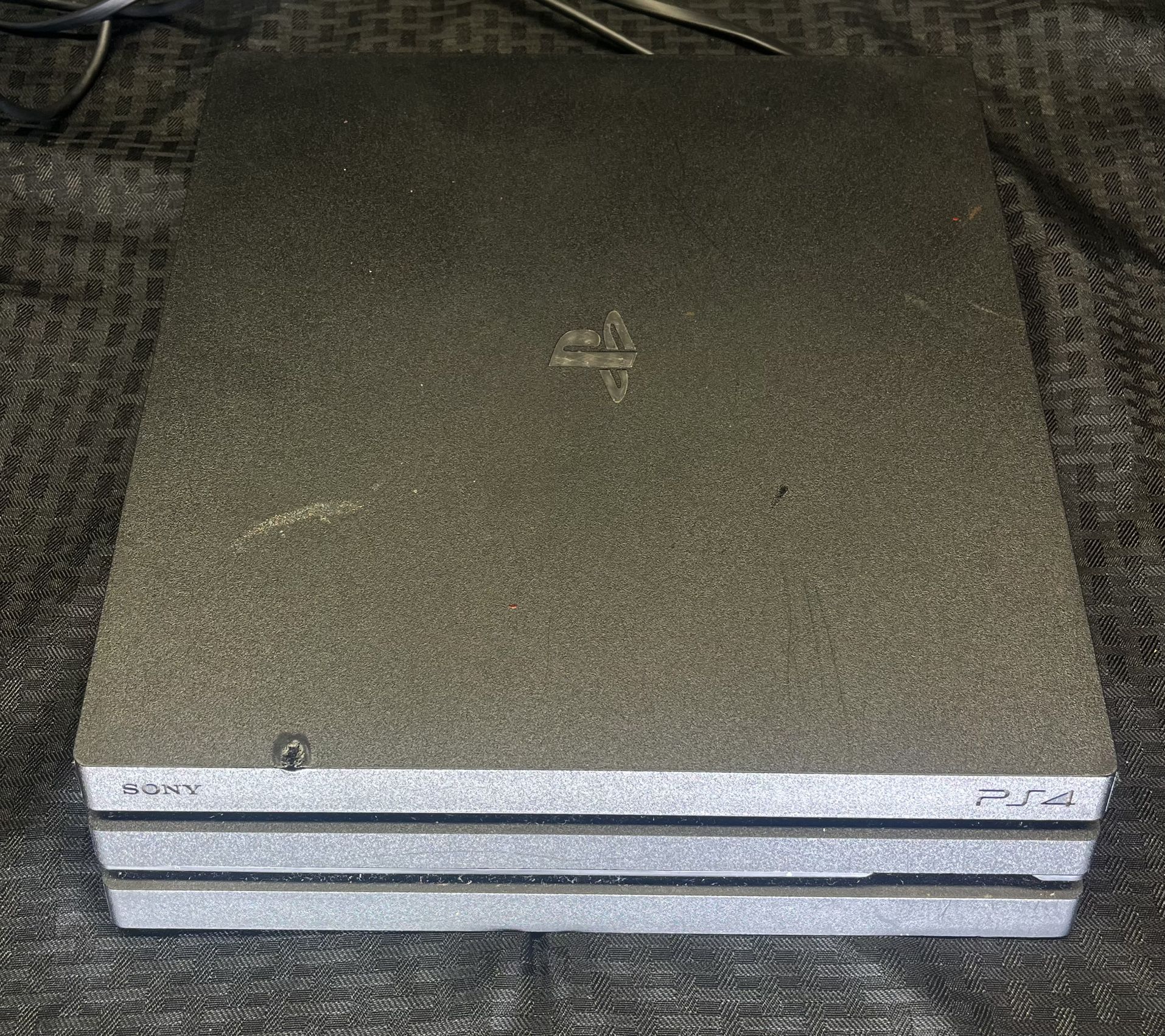 Sony PlayStation 4 Pro 1TB (Console only)