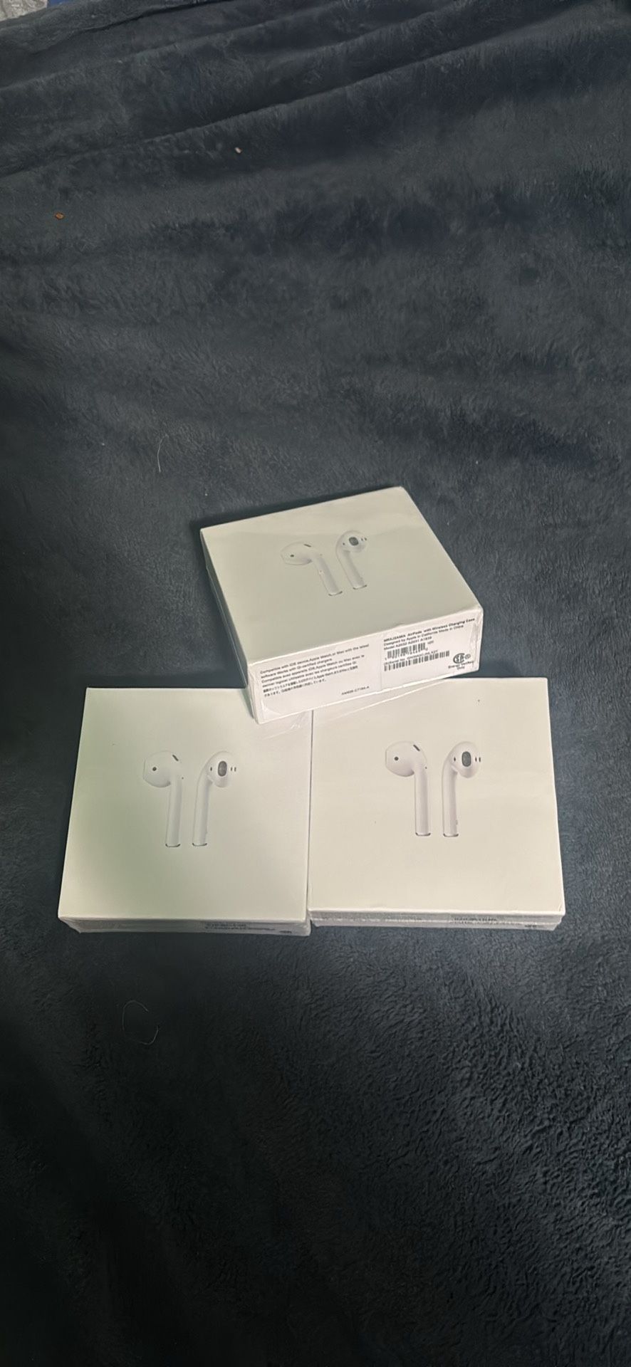AirPods