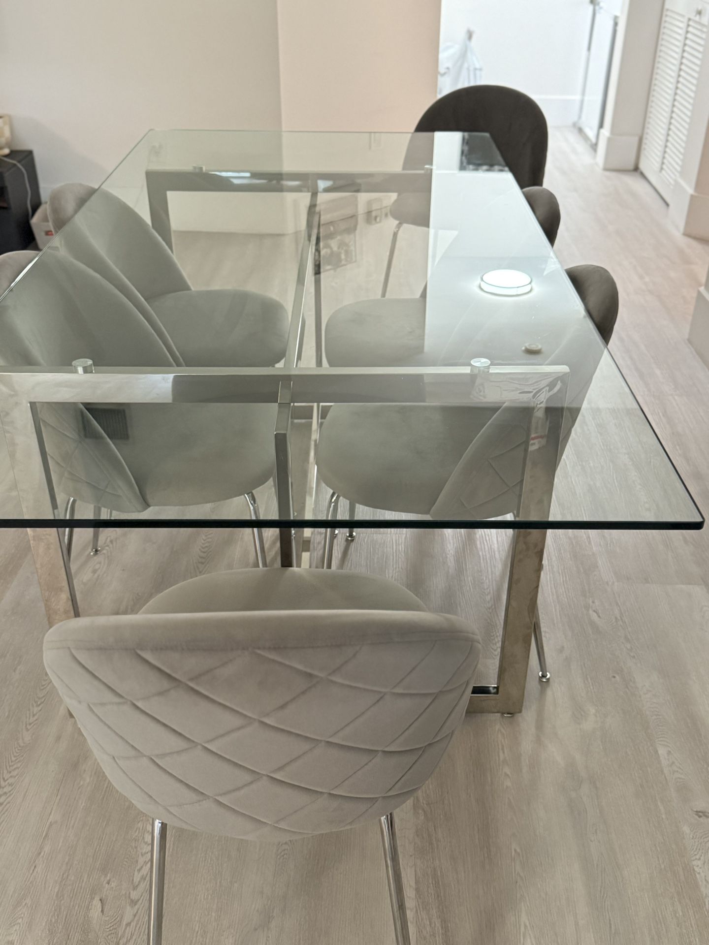 6 Seater glass Dining Table