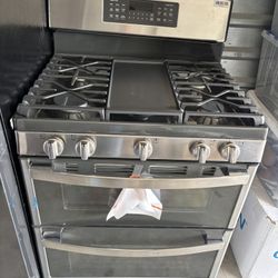GE  STOVE 