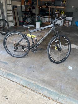 Genesis Incline Mtn Bike