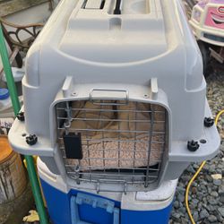 Medium Size Pet Cage And Bed Perfect For Traveling 