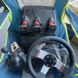 Gaming steering Wheel Logitech G27