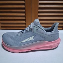 Altra Torin 8 Zero Drop  Women's Running Shoe * Size: 11