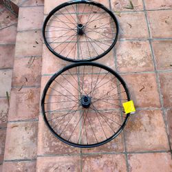 Shimano XT Wheel Set 29”