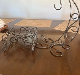 Princess house napkin holder and Banana holder