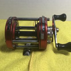 Vintage Abu Garcia ambassadeur 6500a